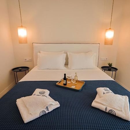 La Mer Bleue Beachfront Boutique Apartments Vrahati المظهر الخارجي الصورة
